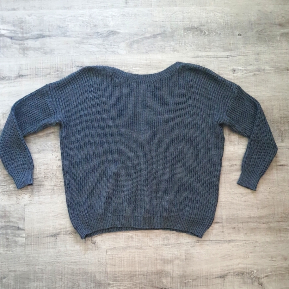 Women's Gray Cable Knit Oversized Sweater